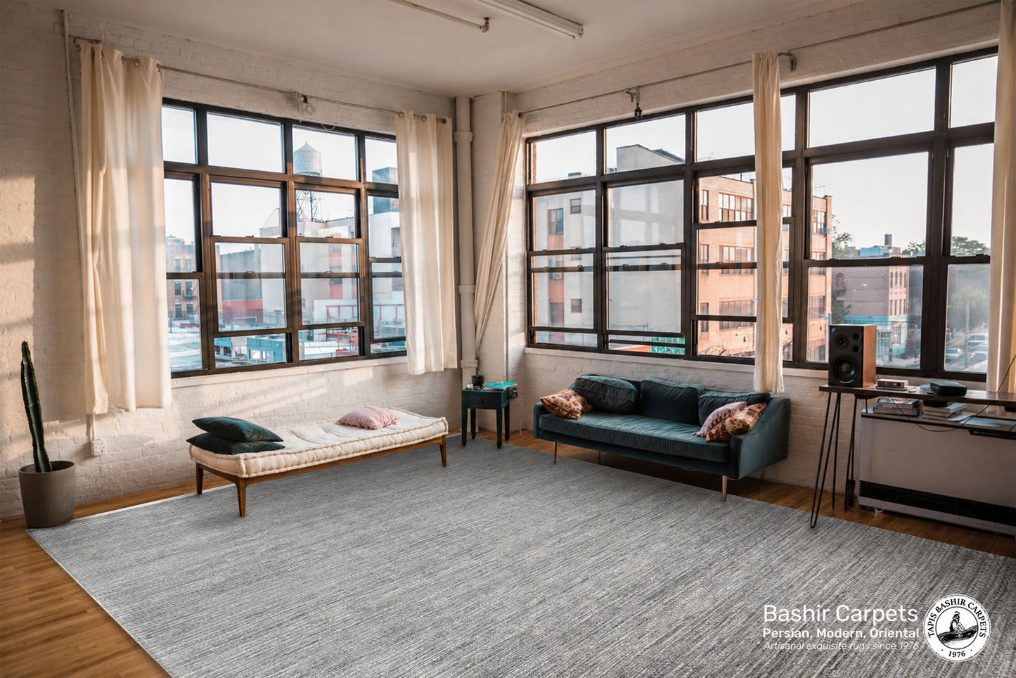 Tapis en laine gris