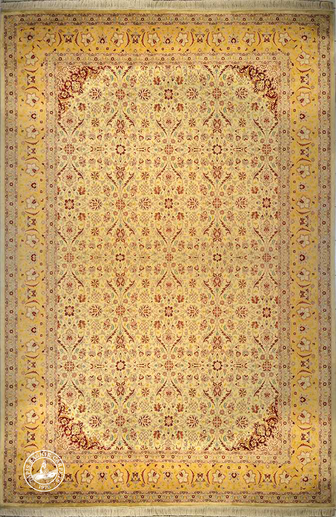 Millefleurs - Quarter Moon Silk Carpet
