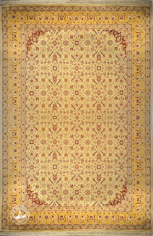 Millefleurs - Quarter Moon Silk Carpet