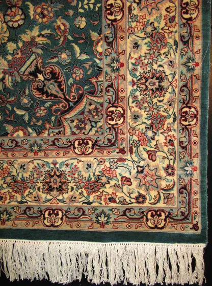 Isfahan carpet