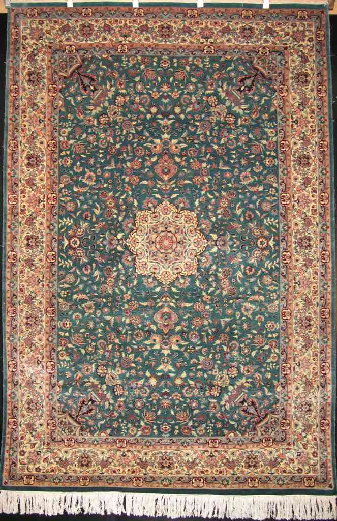 Isfahan carpet