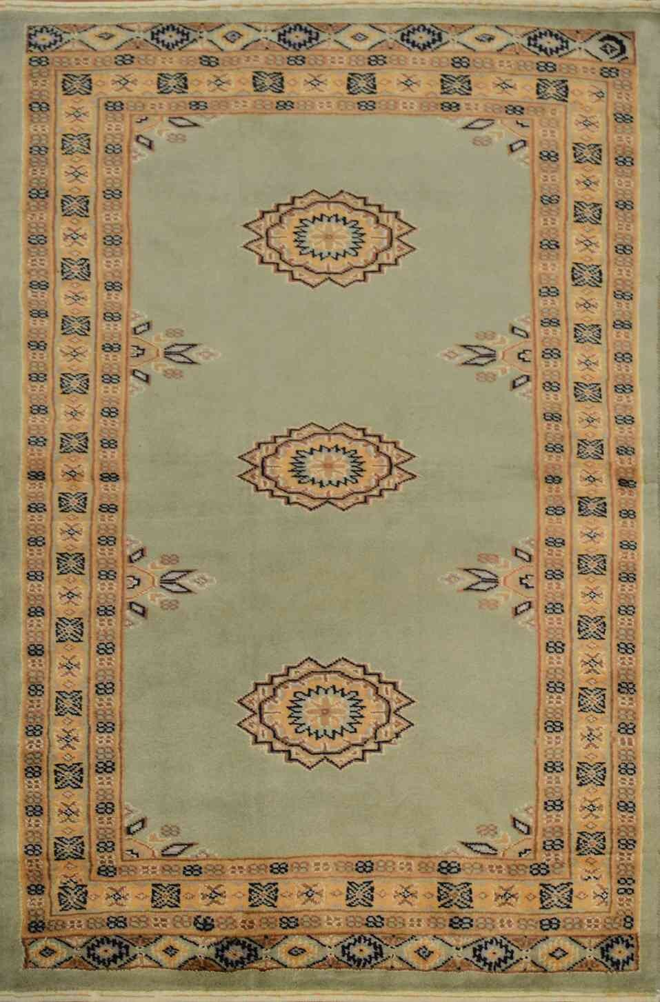 Fine Bokhara Wool Rug | 4'1" x 2'7" | Home Decor | Hand-knotted Area Rug