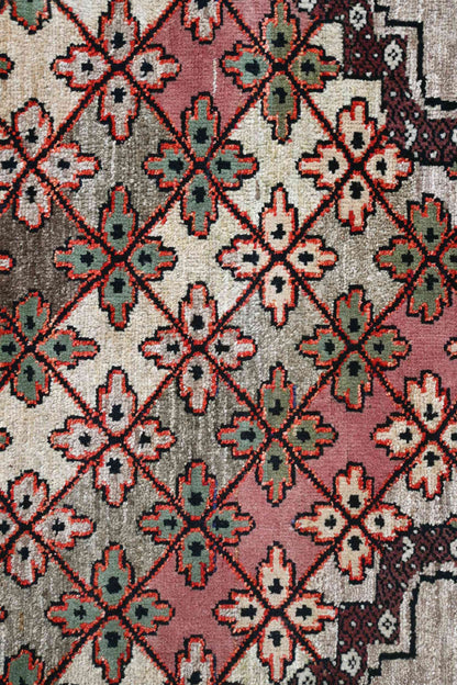 Prayer Rug Ghiordes