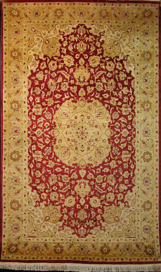 Isfahan carpet