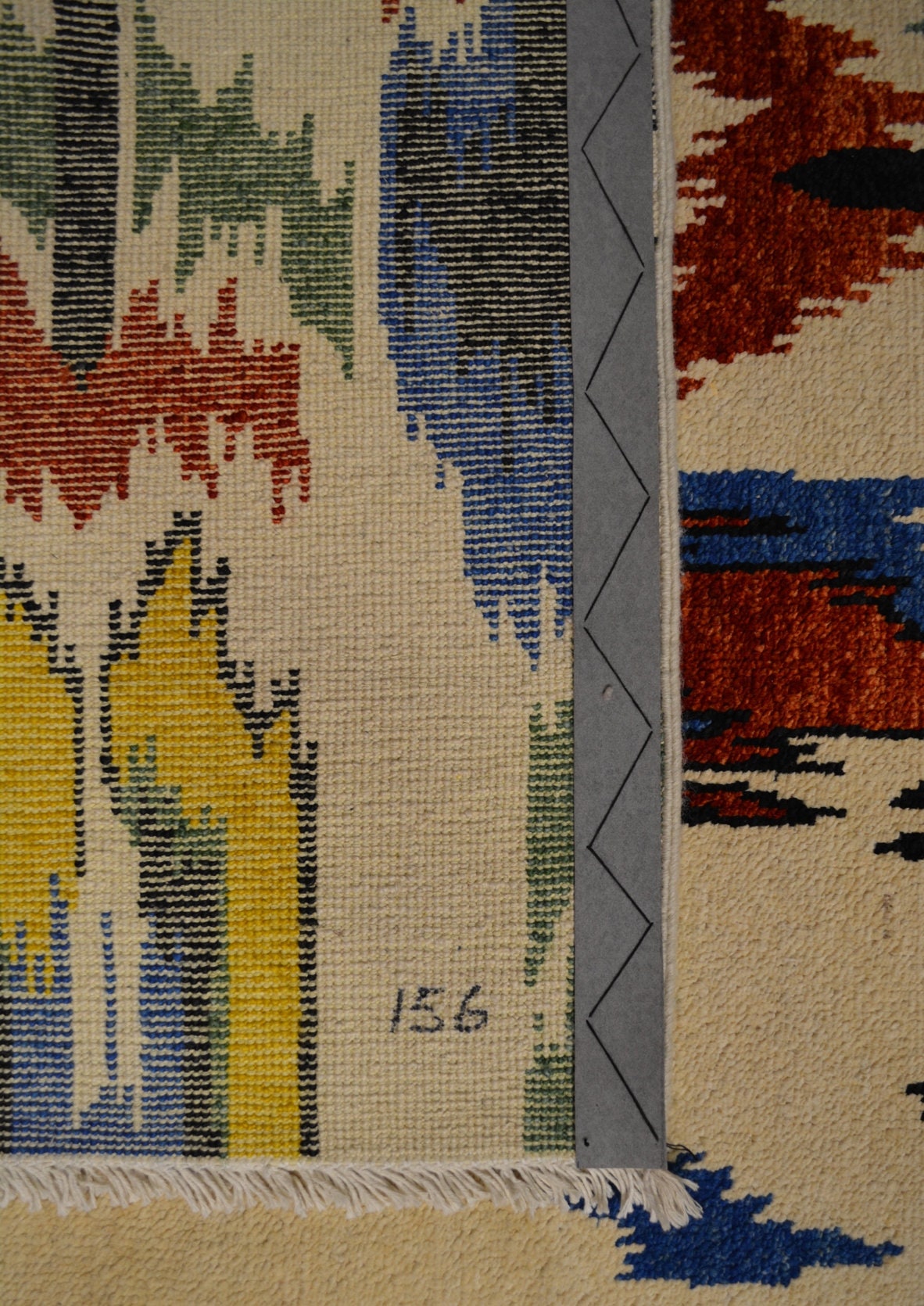 Ikat Carpet | 10'1" x 7'11" | Home Decor | Hand-knotted Area Rug