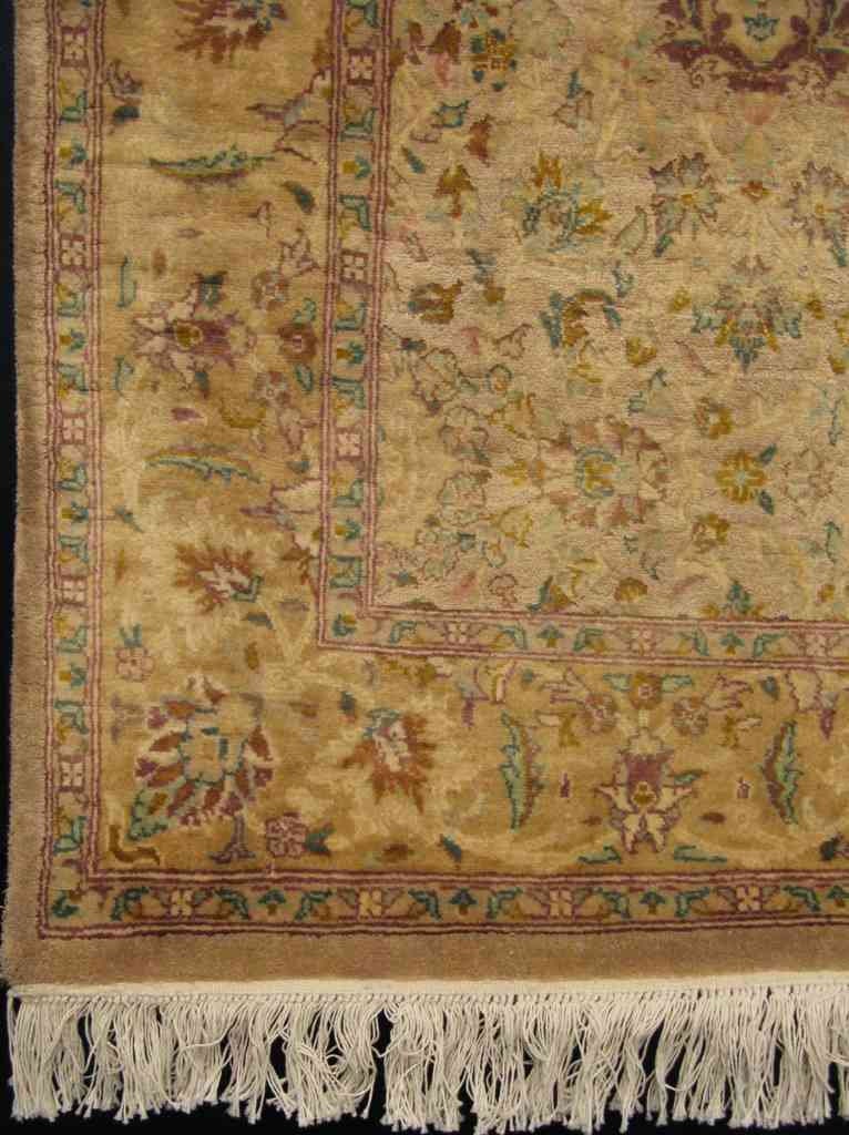 Aubusson Wool and Silk Carpet | 6'2" x 4'2" | Home Decor | Hand-Knotted Area Rug