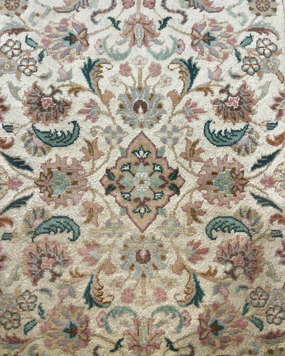 Hispahan Lotus Runner Rug | 6'1" x 2'1" | Home Decor | Hand-knotted Area Rug