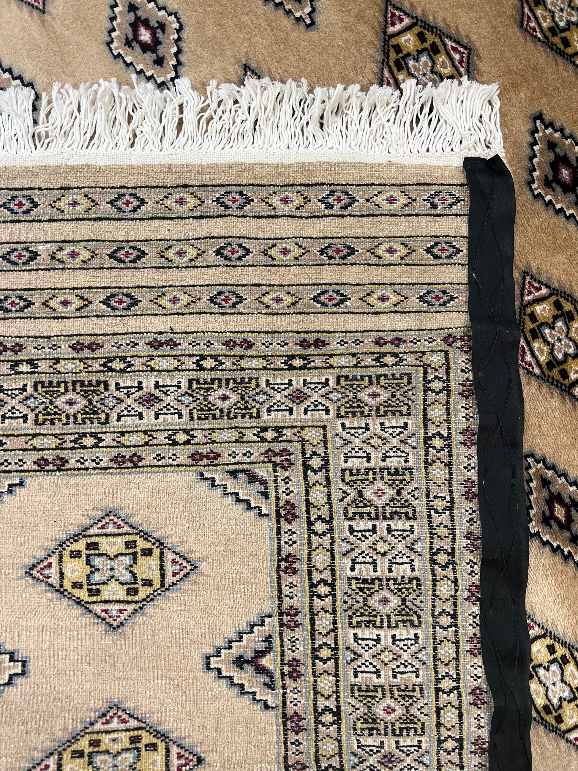 Bokhara Pende Rug | 6'6" x 4'8" | Home Decor | Hand-knotted Area Rug