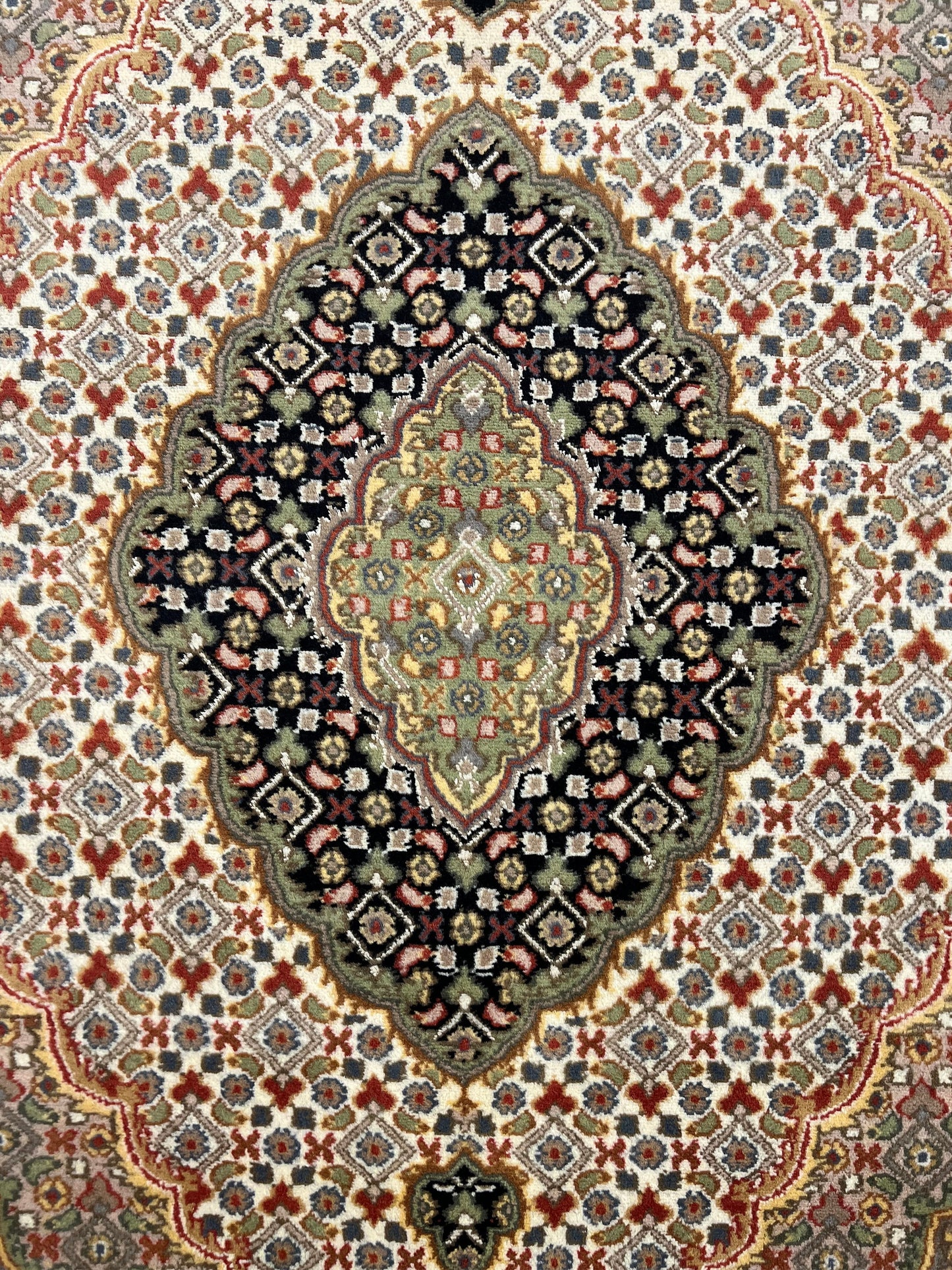 Tauris Mahi Rug | 6'4" x 4' | Home Decor | Hand-Knotted Rug