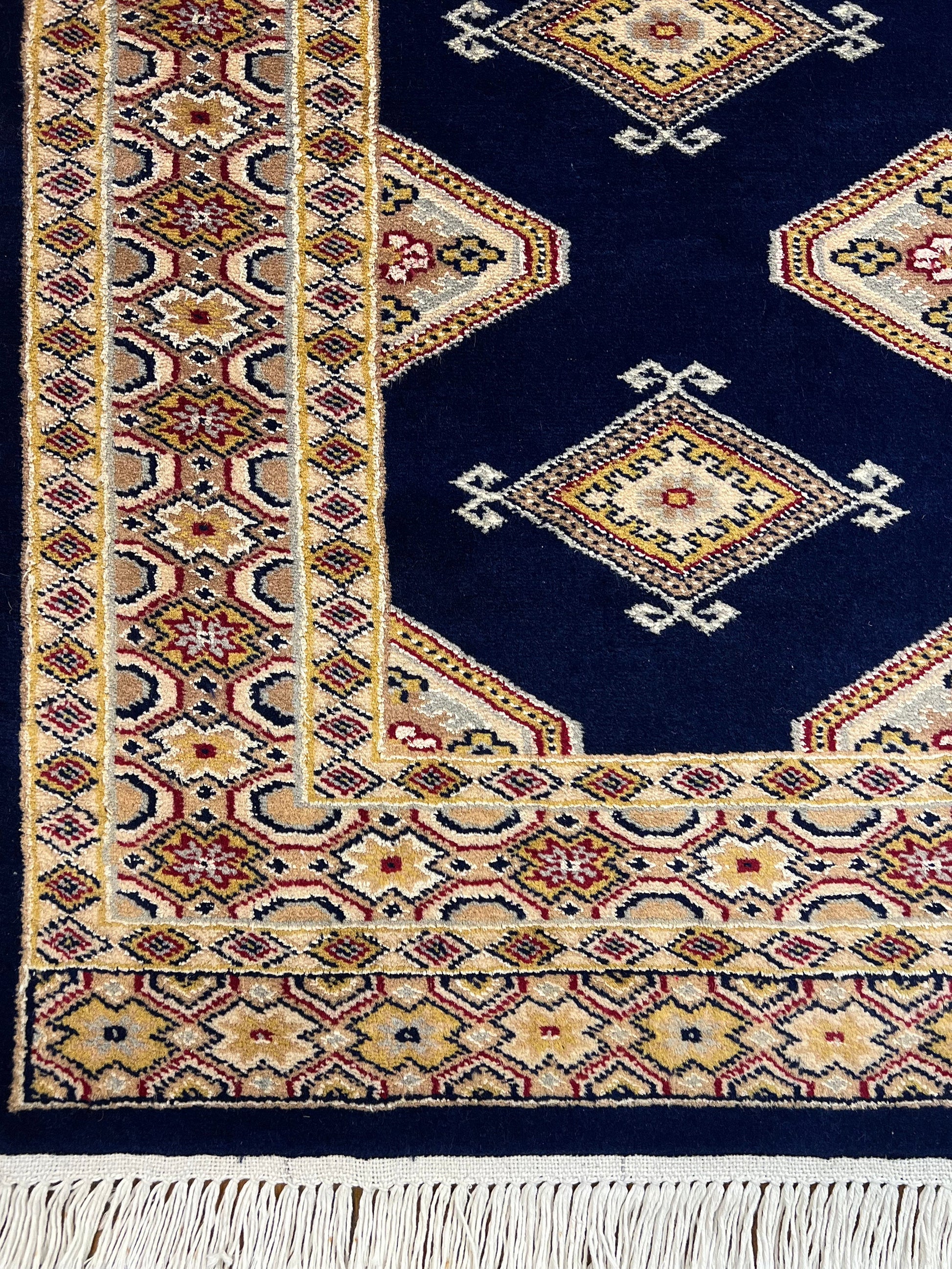 Bokhara Yomud Pende Rug | 6'2" x 4'1" | Home Decor | Hand-knotted Area Rug