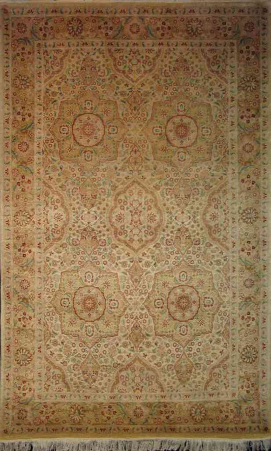 Ghoum Almas Silk Rug | 6'11" x 4'1" | Home Decor | Hand-knotted Area Rug