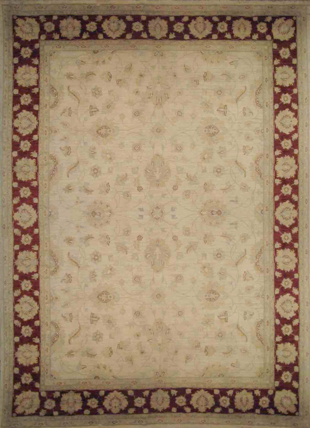 Konar Lotus Garden Carpet | 12' x 9'1" | Home Decor | Wool Area Rug