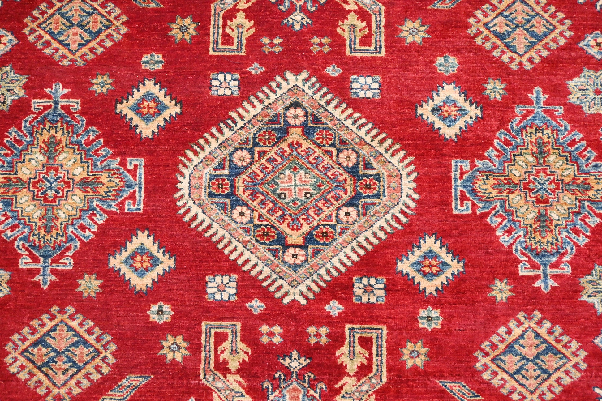 Kazakh Carpet | 9'8" x 6'11" | Home Decor | Hand-knotted Wool Area Rug