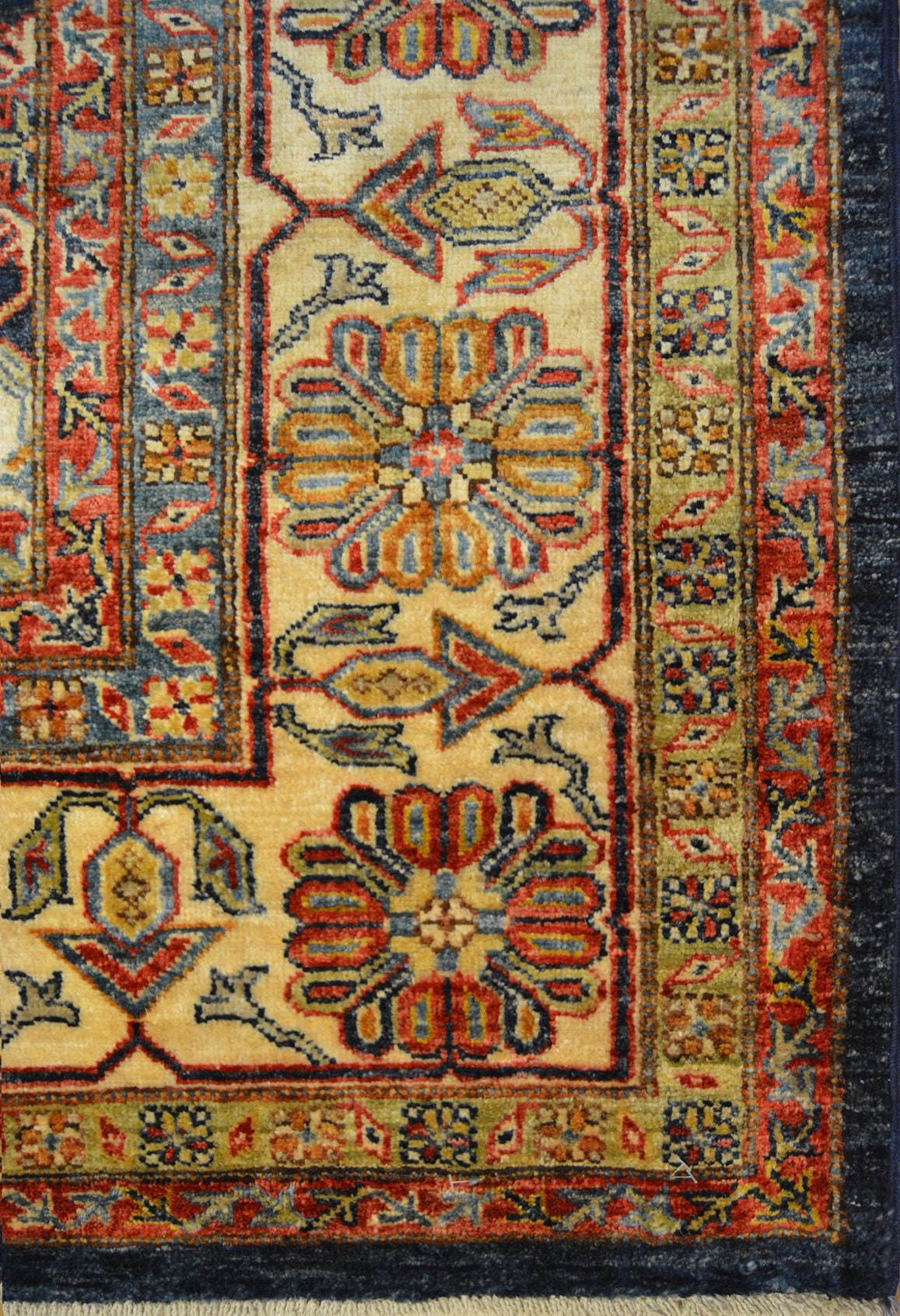 Caucasian Kuba Seichur Carpet | 18'6" x 9'10" | Home Decor | Hand-knotted Wool Area Rug