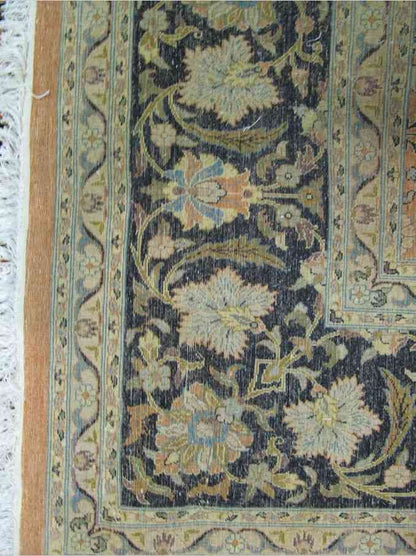 Ghoum Trellis - Arts & Crafts by William Morris Carpet | 12'2" x 8'11" | Home Decor | Hand-knotted Wool Area Rug