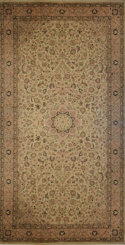 Naeyn Habibian Carpet | 20'10" x 10'4" | Home Decor | Hand-knotted Wool Area Rug