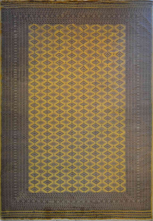 Bokhara Diamond Carpet | 17'6" x 12'2" | Home Decor | Hand-knotted Wool Area Rug