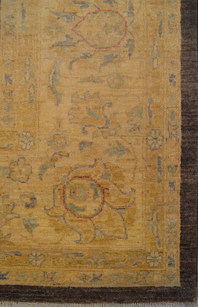 Farah Lotus Carpet | 18'4" x 11'11" | Home Decor | Hand-knotted Wool Area Rug