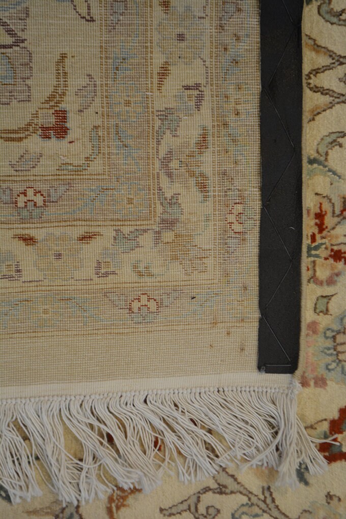 Tauris (Fine) Silk Carpet | 17'5" x 10'11" | Home Decor | Silk & Wool Area Rug