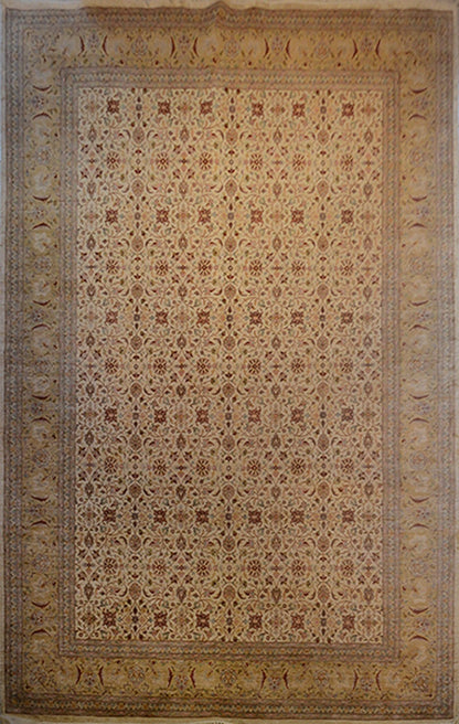 Hispahan Silk Carpet | 17'9" x 11'3" | Home Decor | Silk & Wool Area Rug