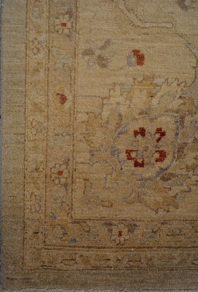 Sultanabad Carpet | 15'5" x 13' | Home Decor | Hand-knotted Wool Area Rug