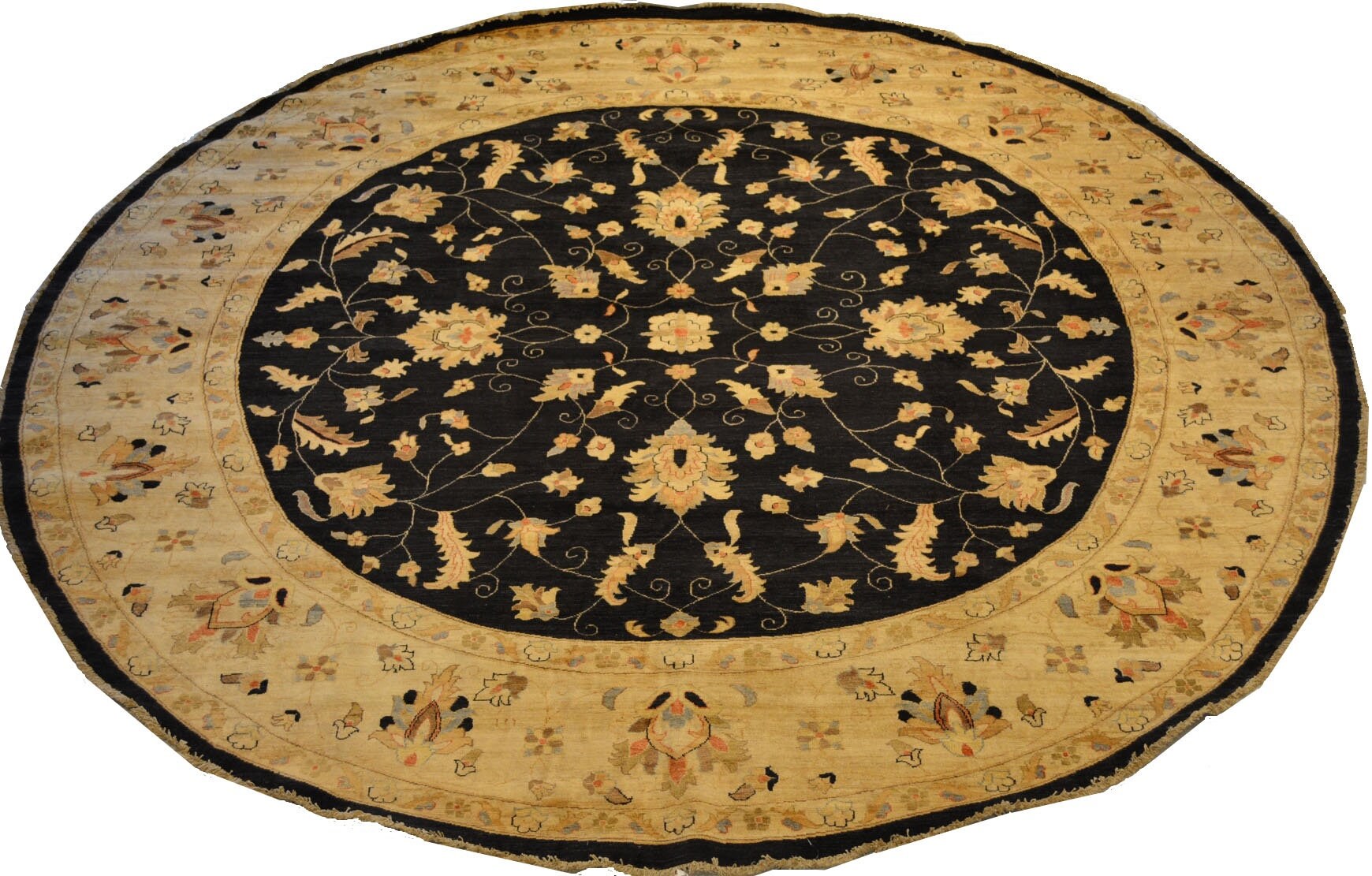 Oruzgan Round Carpet | 12'1" x 11'9" | Home Decor | Wool Area Rug