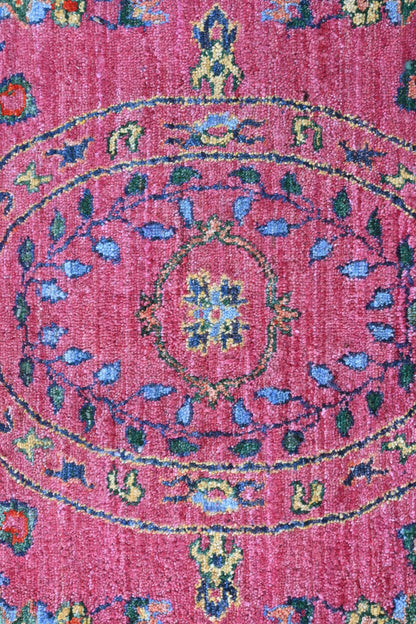 Pavos Cristatus Carpet | 9'3" x 6'1" | Home Decor | Wool Area Rug