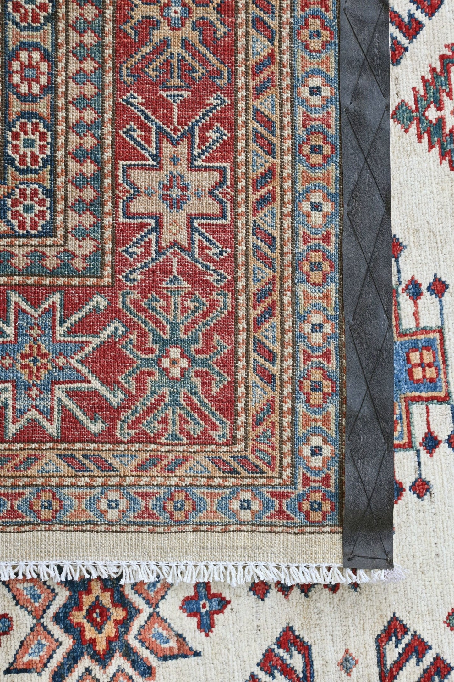 Kazakh Carpet | 9'1" x 6' | Home Decor | Hand-knotted Wool Area Rug